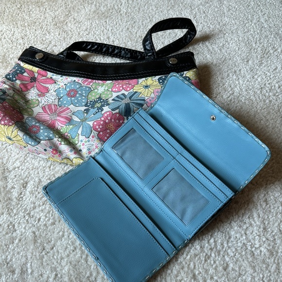 Thirty-One Purse - Picture 2 of 7